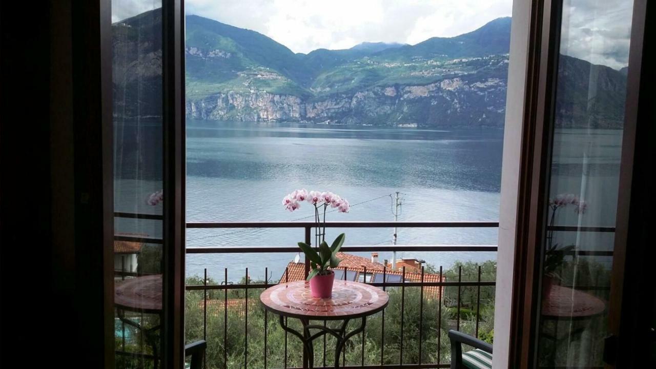 Appartement Casa Valenti à Brenzone Extérieur photo